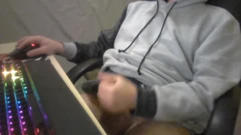 Snapshot of zkraston11 chatting on 12, 1, 2025 zkraston11 online show from 12, 1, 2025