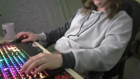 Snapshot of zkraston11 chatting on 2, 3, 2025 zkraston11 online show from 2, 3, 2025