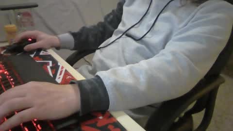 Snapshot of zkraston11 chatting on 3, 3, 2025 zkraston11 online show from 3, 3, 2025