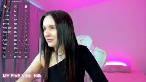 Zlata  Mon Tue Thu Fri Sun Sa GMT 3 0000pm - 0600pm  online show from 2, 2, 2025