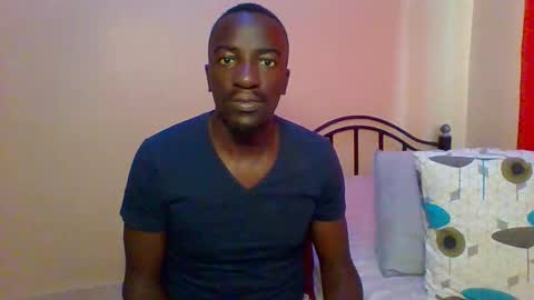 Snapshot of zlatann2012 chatting on 5, 2, 2025 Zlatann2012 online show from 5, 2, 2025