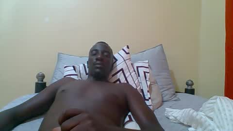 Zlatann2012 online show from 15, 12, 2025