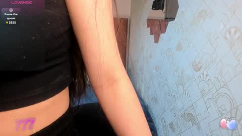 ZOE TAYLOR online show from 18, 3, 2026