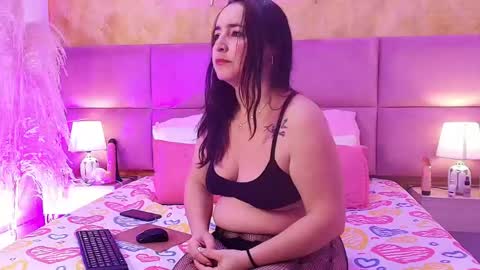 zoe_aitanaa online show from 19, 5, 2026
