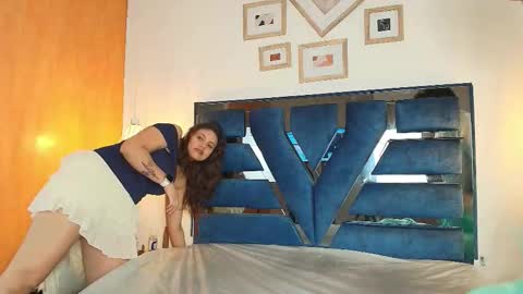 Zoe and dylan  online show from 27, 2, 2026