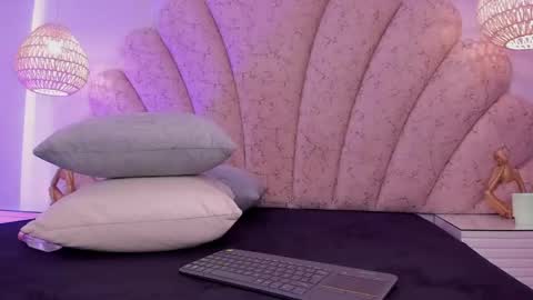 zoe_blosson online show from 19, 5, 2026
