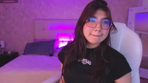 Snapshot of zoe_capelli chatting on 23, 9, 2025 zoe online show from 23, 9, 2025