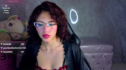zoe_ch_ online show from 28, 6, 2026