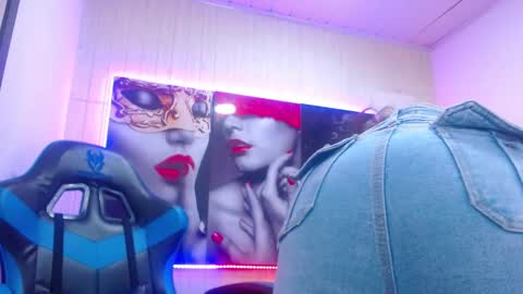 Z O E online show from 9, 1, 2025