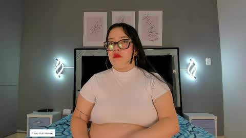 Snapshot of zoe_curvyy chatting on 17, 6, 2026 zoe_curvyy online show from 17, 6, 2026