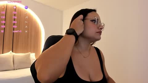 Zoe  online show from 22, 10, 2025