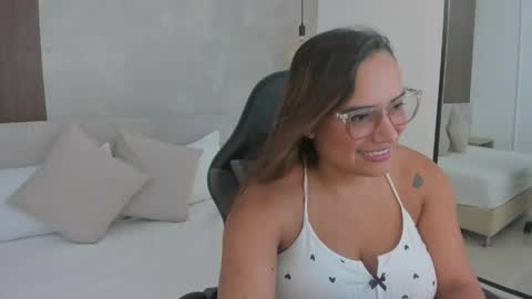 Zoe  online show from 3, 6, 2026