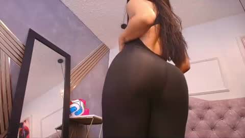 Snapshot of zoe_fit chatting on 24, 6, 2026 zoe online show from 24, 6, 2026