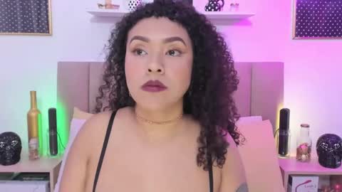 Snapshot of zoe_gruber chatting on 24, 10, 2025 Zoe Gruber online show from 24, 10, 2025