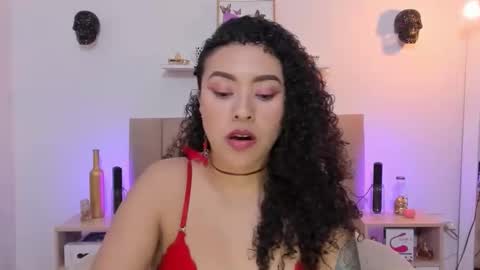 Snapshot of zoe_gruber chatting on 26, 10, 2025 Zoe Gruber online show from 26, 10, 2025