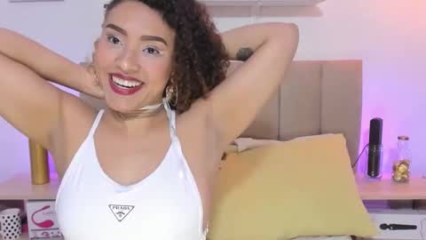 Snapshot of zoe_gruber chatting on 14, 11, 2025 Zoe Gruber online show from 14, 11, 2025