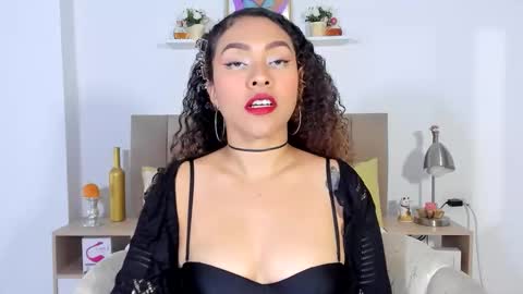 Zoe Gruber online show from 8, 3, 2026