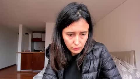 Snapshot of zoe_jeane_beker chatting on 15, 10, 2025 ZOE online show from 15, 10, 2025