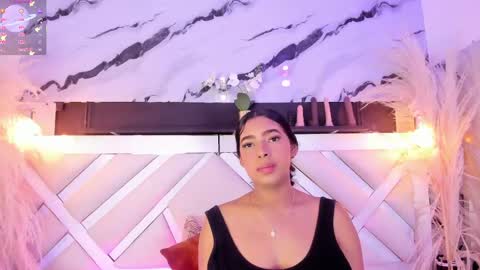 Zoey  online show from 15, 5, 2026
