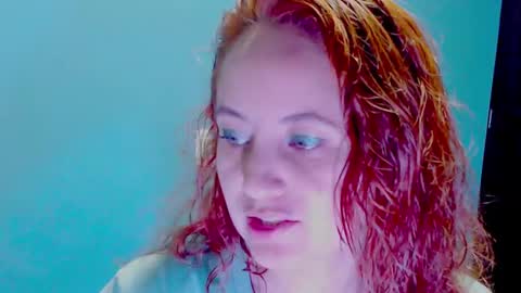Snapshot of zoe_jones2 chatting on 4, 12, 2024 Zoe online show from 4, 12, 2024