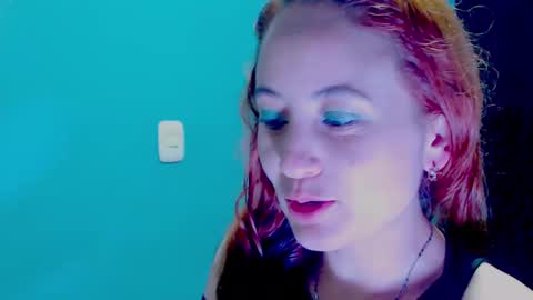 Snapshot of zoe_jones2 chatting on 9, 12, 2024 Zoe online show from 9, 12, 2024