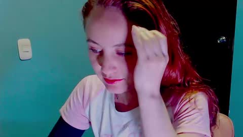 Snapshot of zoe_jones2 chatting on 10, 12, 2024 Zoe online show from 10, 12, 2024