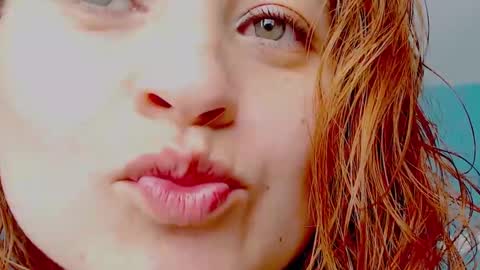 Snapshot of zoe_jones2 chatting on 13, 12, 2024 Zoe online show from 13, 12, 2024