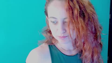 Snapshot of zoe_jones2 chatting on 29, 12, 2024 Zoe online show from 29, 12, 2024