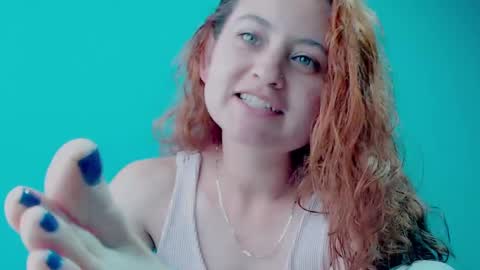 Snapshot of zoe_jones2 chatting on 18, 1, 2025 Zoe online show from 18, 1, 2025