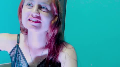 Snapshot of zoe_jones2 chatting on 31, 1, 2025 Zoe online show from 31, 1, 2025