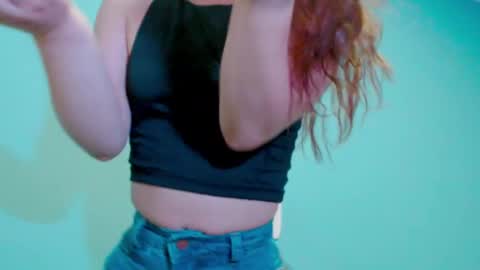 Snapshot of zoe_jones2 chatting on 9, 2, 2025 Zoe online show from 9, 2, 2025
