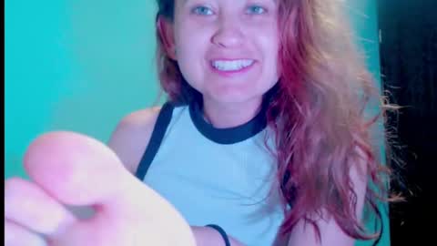Snapshot of zoe_jones2 chatting on 25, 2, 2025 Zoe online show from 25, 2, 2025