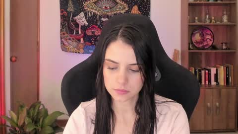 Zoe  online show from 10, 1, 2025