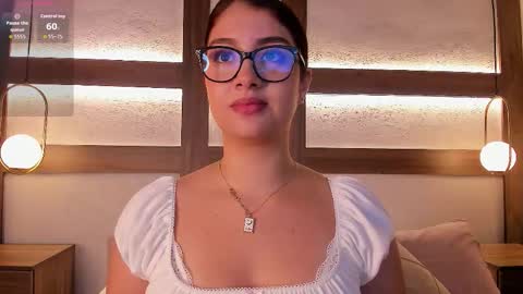 zoe_mhendez online show from 24, 11, 2025