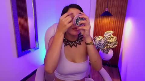 zoe_millerx online show from 17, 12, 2024