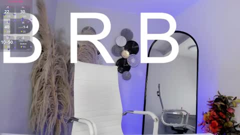 Zoe Olsen online show from 12, 3, 2025