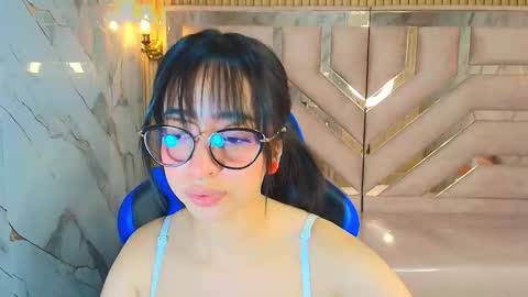 Zoe  online show from 26, 9, 2025