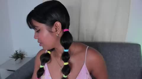 Snapshot of zoe_roux210949 chatting on 24, 2, 2025 Zoe online show from 24, 2, 2025