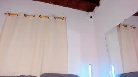 Snapshot of zoe_roux210949 chatting on 12, 3, 2025 Zoe online show from 12, 3, 2025