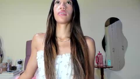 Zoe online show from 25, 6, 2026