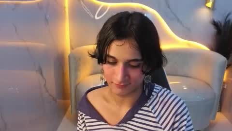 Snapshot of zoe_tp chatting on 30, 11, 2025 Zoe online show from 30, 11, 2025