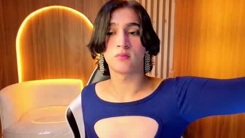 Zoe online show from 3, 2, 2026