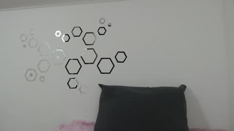 Carolina online show from 17, 9, 2025