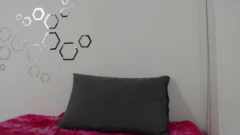 Carolina online show from 3, 11, 2025