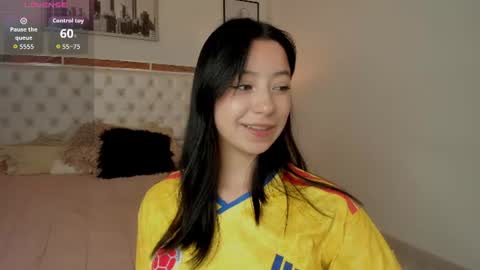 Snapshot of zoe_xra chatting on 17, 6, 2026 Zoe online show from 17, 6, 2026