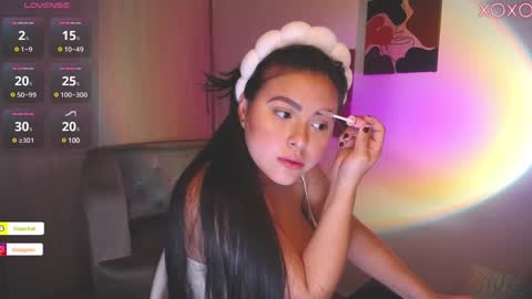 Snapshot of zoebolton1 chatting on 2, 12, 2024 Zoe Bolton online show from 2, 12, 2024