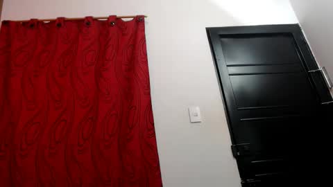 Snapshot of zoecute5817 chatting on 11, 3, 2026 ZOE online show from 11, 3, 2026