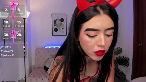  zoee jackson online show from 10, 12, 2024