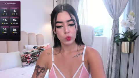  zoee jackson online show from 21, 12, 2024