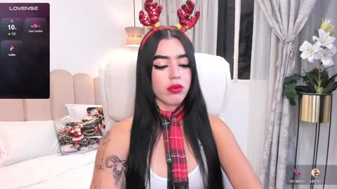  zoee jackson online show from 21, 12, 2024